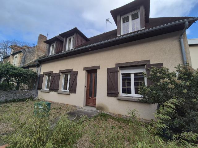 Maison vente à La Flèche, Juigné-sur-sarthe