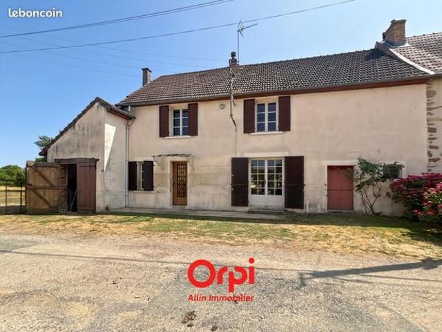 Maison vente à Chambon-sur-Voueize, Creuse