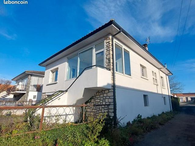 Maison vente à Saintes, Pont-l'abbé-d'arnoult