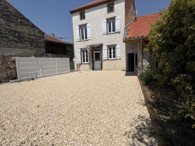 Maison vente à Riom, Le Cheix