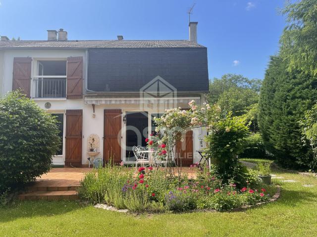 Maison vente à Tours, Montlouis