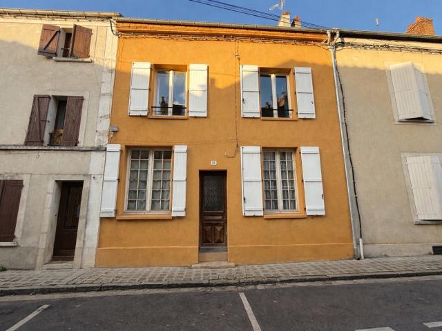 Maison vente à Melun, Chaumes-en-brie