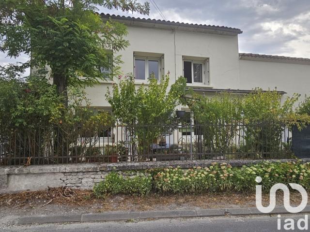 Maison vente à Les Vallades, Salles-d'angles