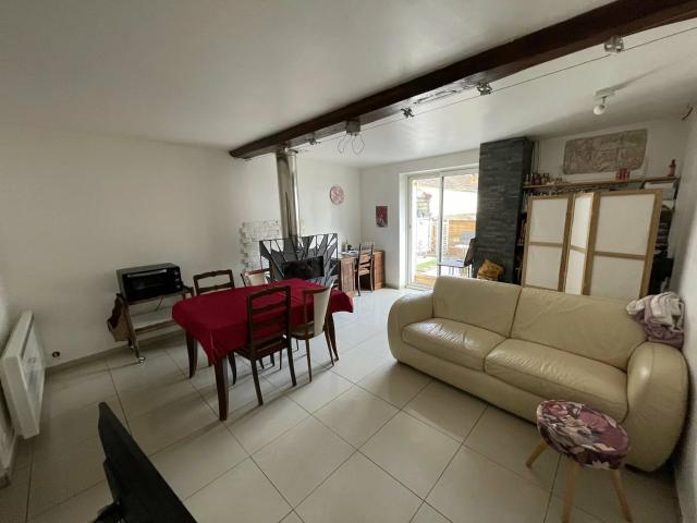 Maison vente à Auxerre, Vallan
