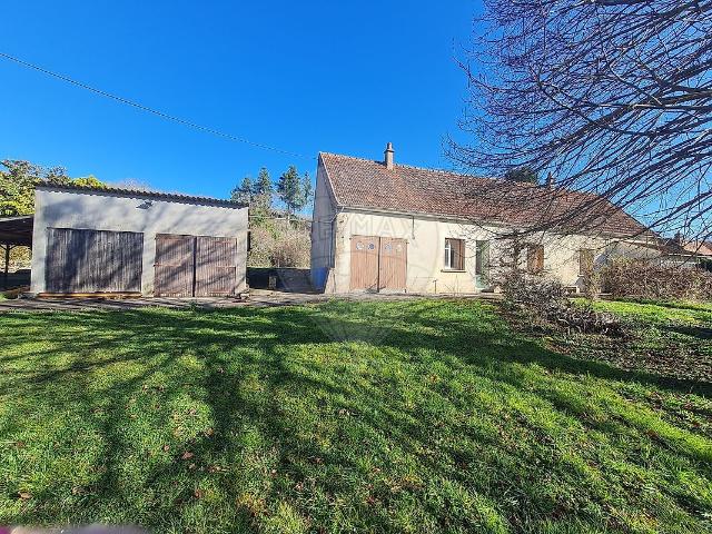 Maison vente à Cosne-Cours-sur-Loire, Sichamps