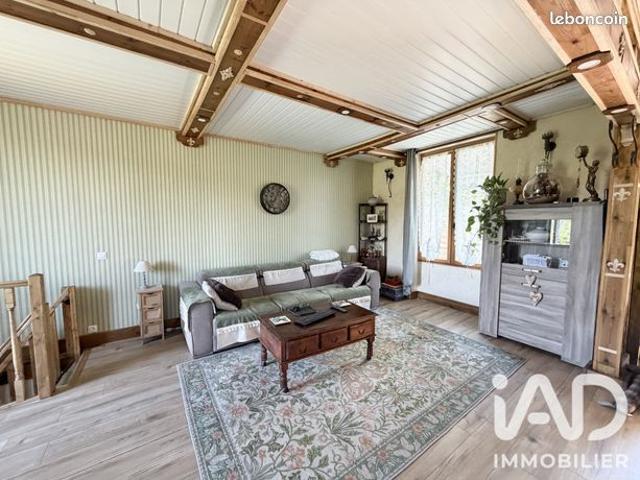 Maison vente à Figeac, Capdenac
