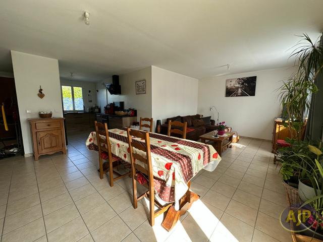 Maison vente à Saintes, Saint-sever-de-saintonge