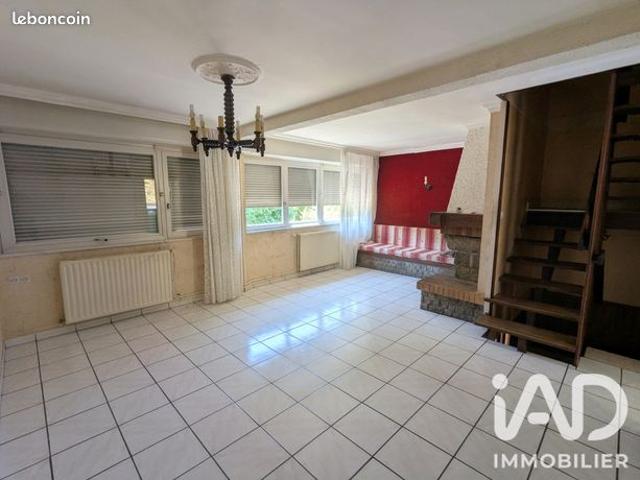 Maison vente à Saint-Étienne, Loire