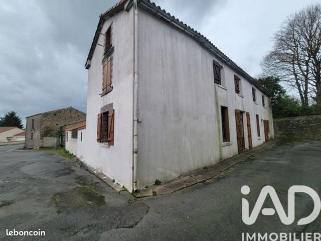 Maison vente à Fontenay-le-Comte, Réaumur