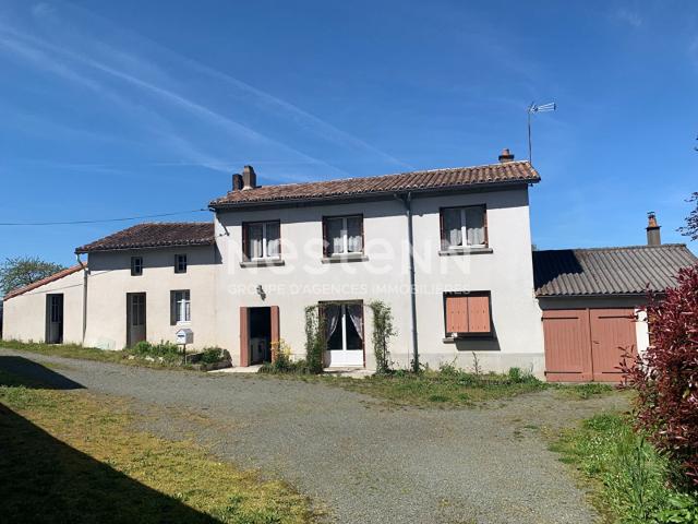Maison vente à Bressuire, Moncoutant