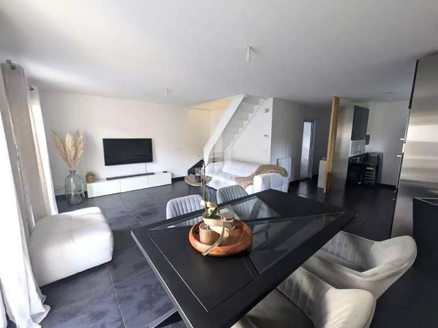 Maison vente à Grenoble, Vif