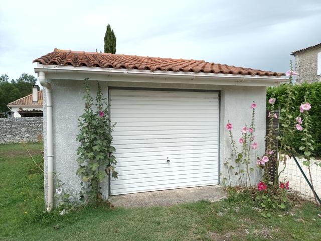 Maison location à Sainte-Eulalie, Gironde