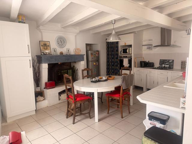 Maison location à Saintes, Soulignonne
