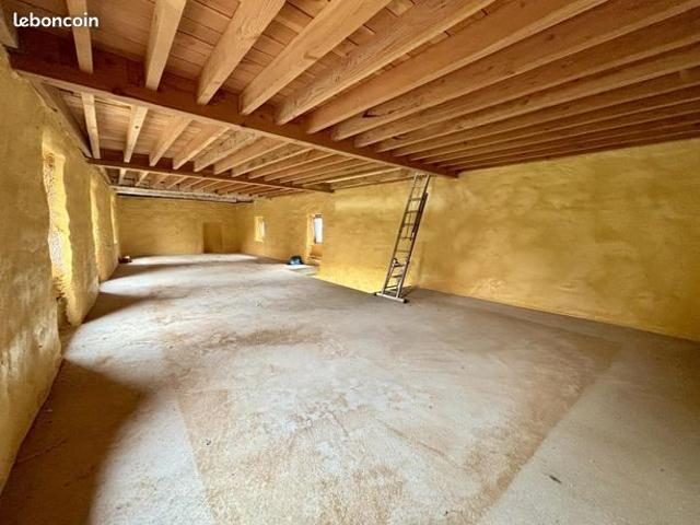 Maison vente à Saint-Maurice-lès-Couches, Saône-et-Loire