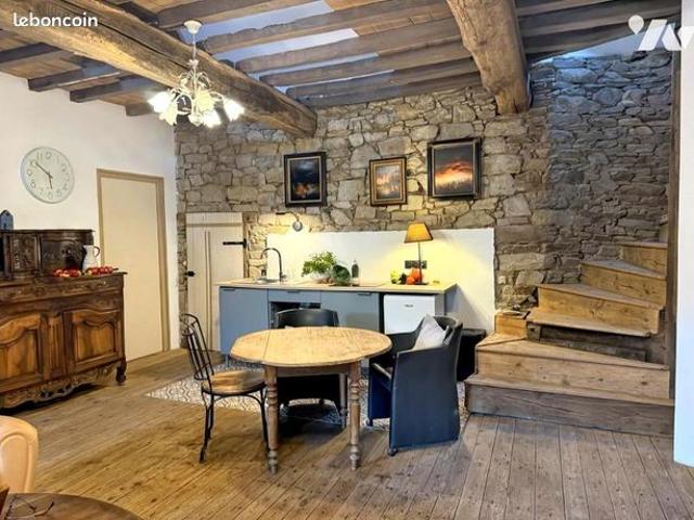 Maison vente à Plouguenast, Plouguenast-Langast