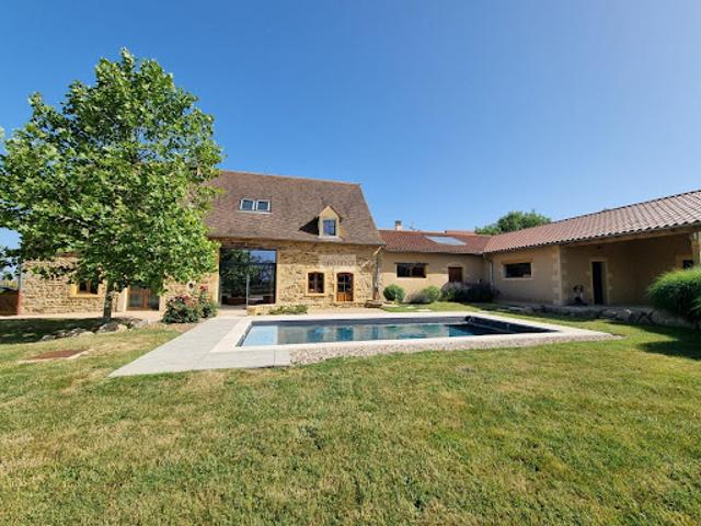 Maison vente à Charolles, Saint-christophe-en-brionnais