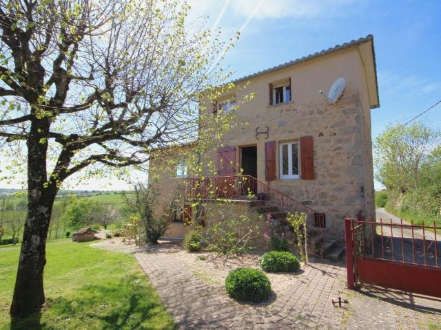 Maison vente à Villefranche-de-Rouergue, Morlhon-le-haut