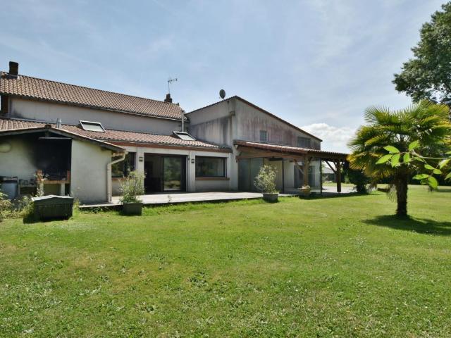 Maison vente à Cholet, Bégrolles-en-mauges