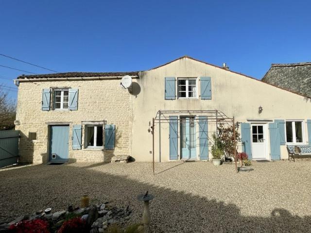 Maison vente à Saint-Jean-d'Angély, Bresdon