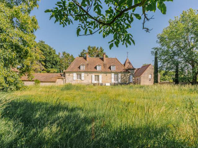 Maison vente à Nevers, Magny-cours
