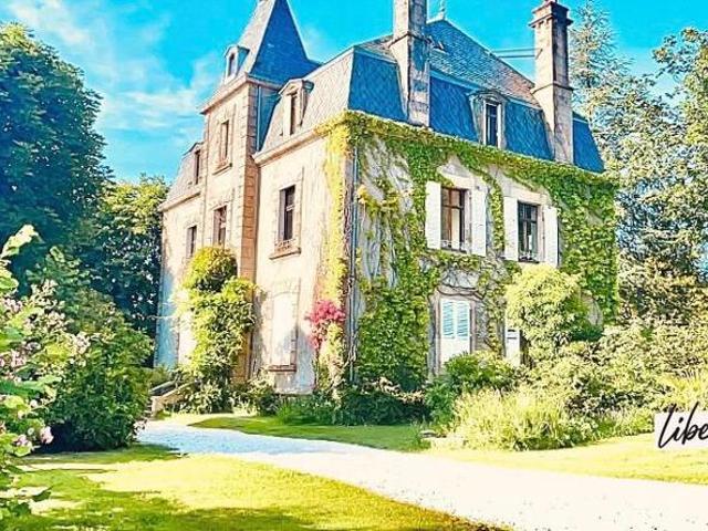 Maison vente à Ussel, Nouvelle-Aquitaine