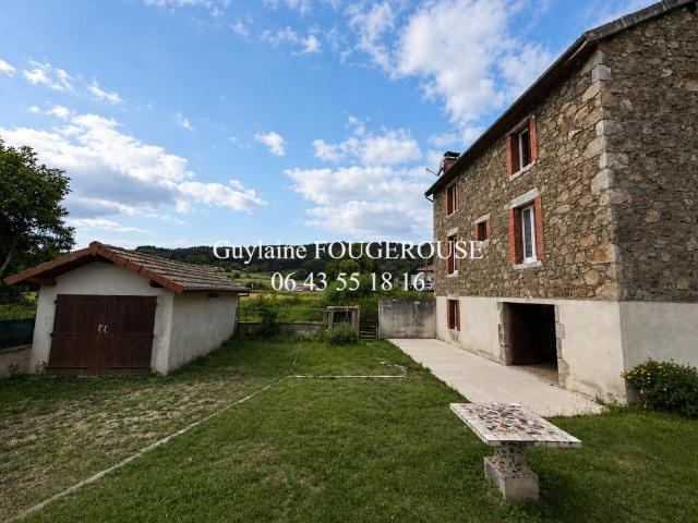 Maison vente à Ambert, Saint-anthème