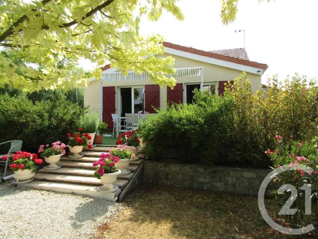 Maison vente à Niort, Luché-sur-brioux