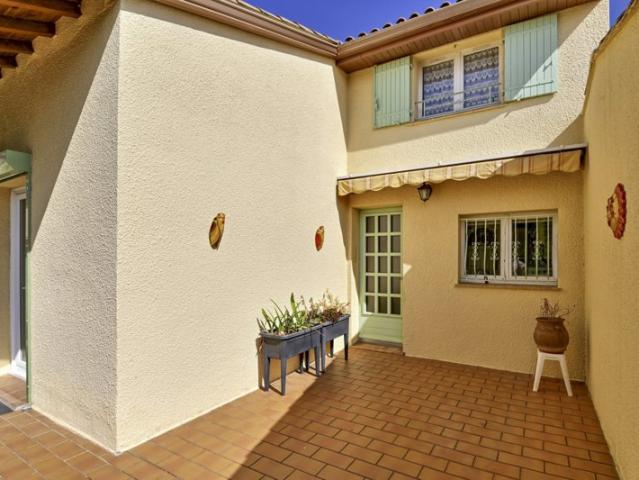 Maison vente à Béziers, Vias