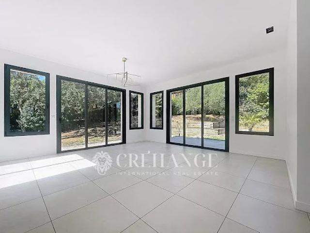 Maison location à Saint-Germain-en-Laye, L'etang-la-ville