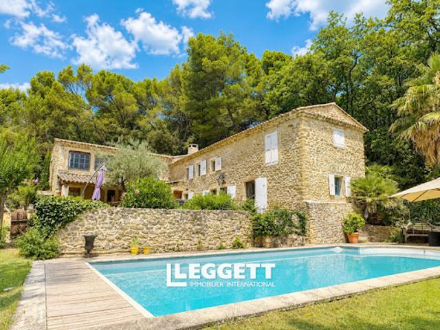 Maison vente à Carpentras, Grillon