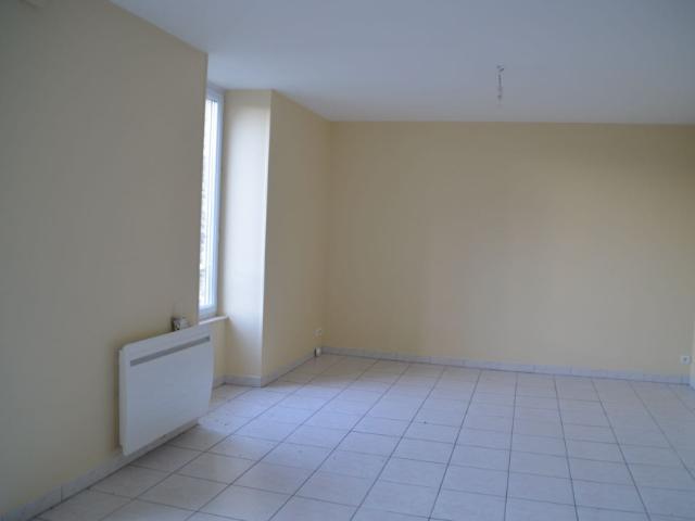 Maison location à Fontenay-le-Comte, Thouarsais-bouildroux