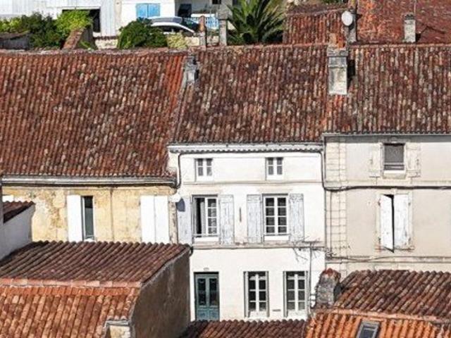 Maison vente à Saint-Jean-d'Angély, Saint-jean-d'angély
