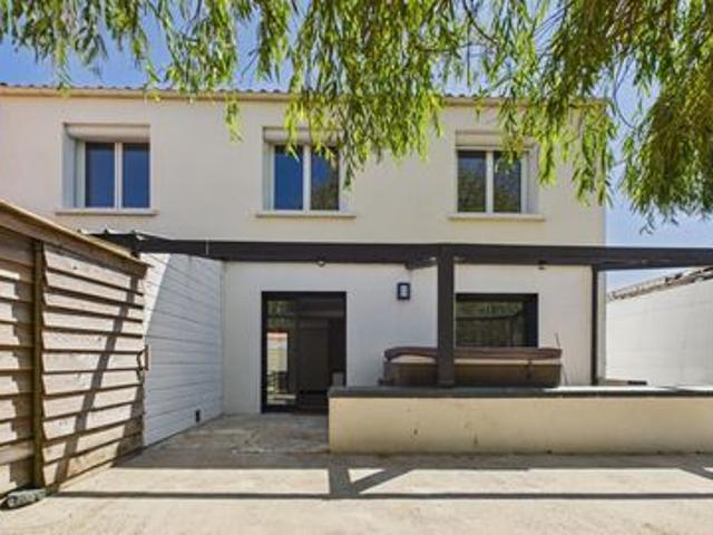 Villa vente à La Rochelle, Saint-xandre