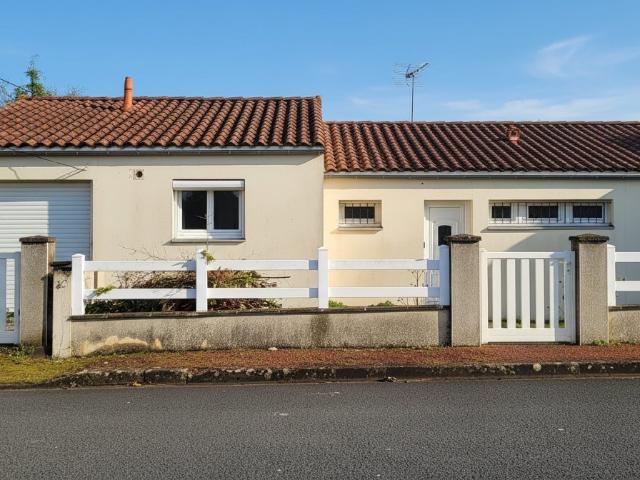 Maison vente à Saint-Jean-d'Angély, Saint-jean-d'angély