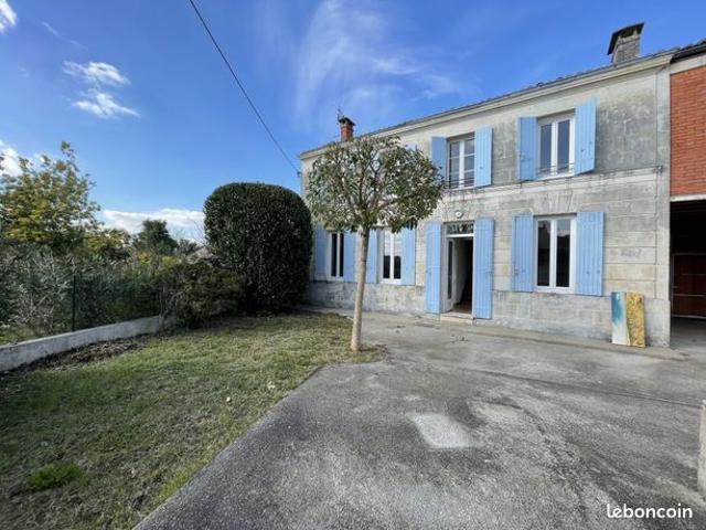 Maison vente à Saintes
