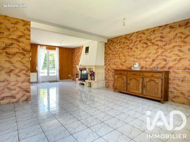 Maison vente à Brive-la-Gaillarde, Noailles
