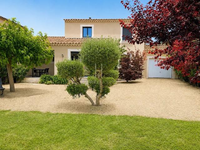 Maison vente à Lotissement Les Peupliers, Paradou