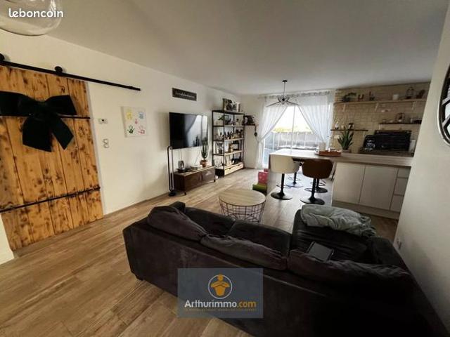 Maison vente à La Rochelle, Courçon