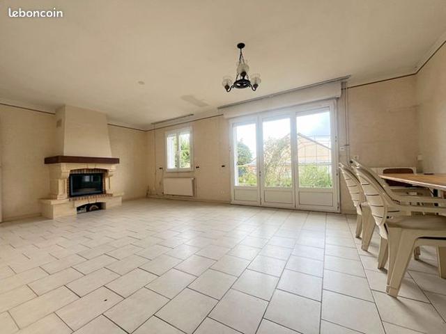 Maison vente à Beauvais, Corbeil-cerf