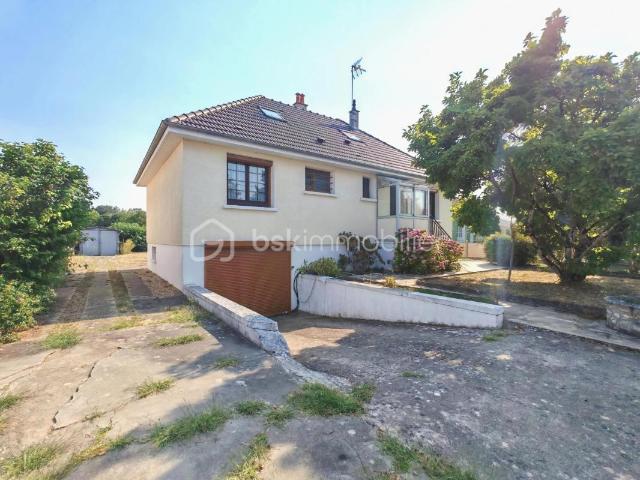 Maison vente à Montargis, Villemandeur