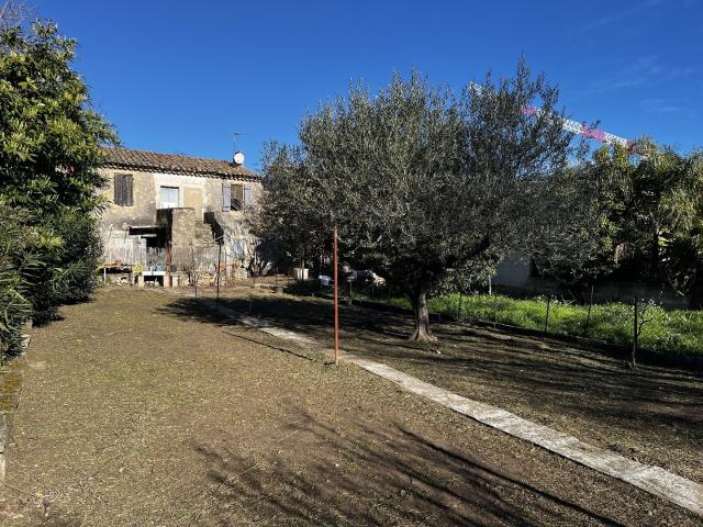 Maison vente à Nîmes, Milhaud