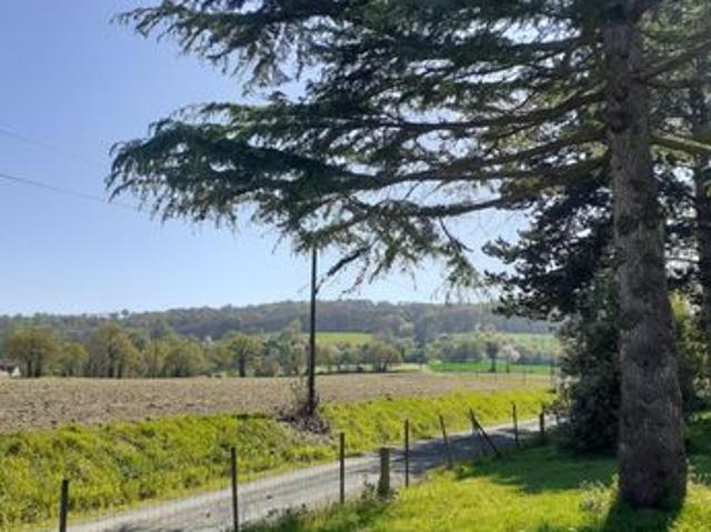 Maison vente à Avranches, Vernix