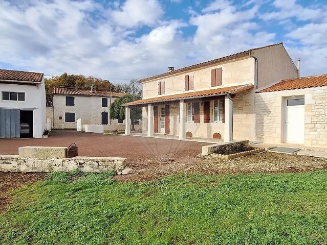 Maison vente à Saintes, Port-d'envaux