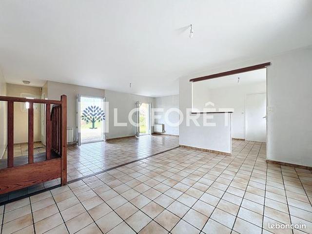 Maison vente à Moncoutant-sur-Sèvre, Deux-Sèvres