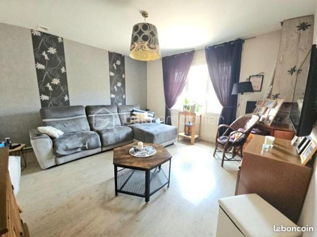 Maison vente à Courchelettes, Nord
