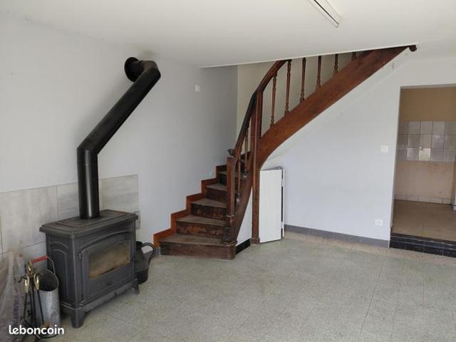 Maison vente à Roanne, La Pacaudière