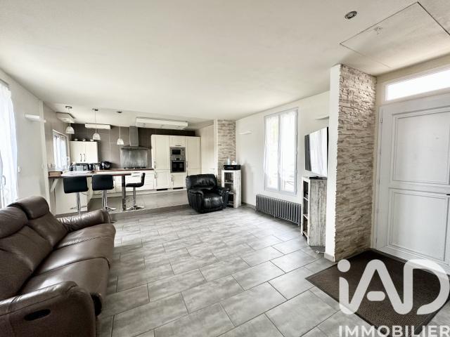 Maison vente à Seine et Forêt, Champagne-sur-Seine