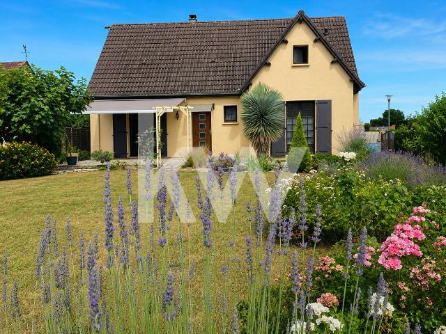 Maison vente à Chartres, Sours