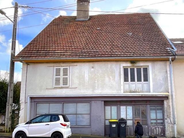 Maison vente à Vercel-Villedieu-le-Camp