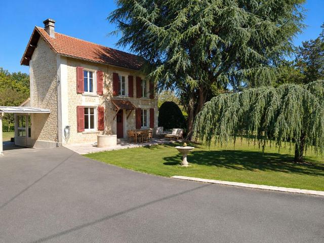 Maison vente à Jarnac, Charente